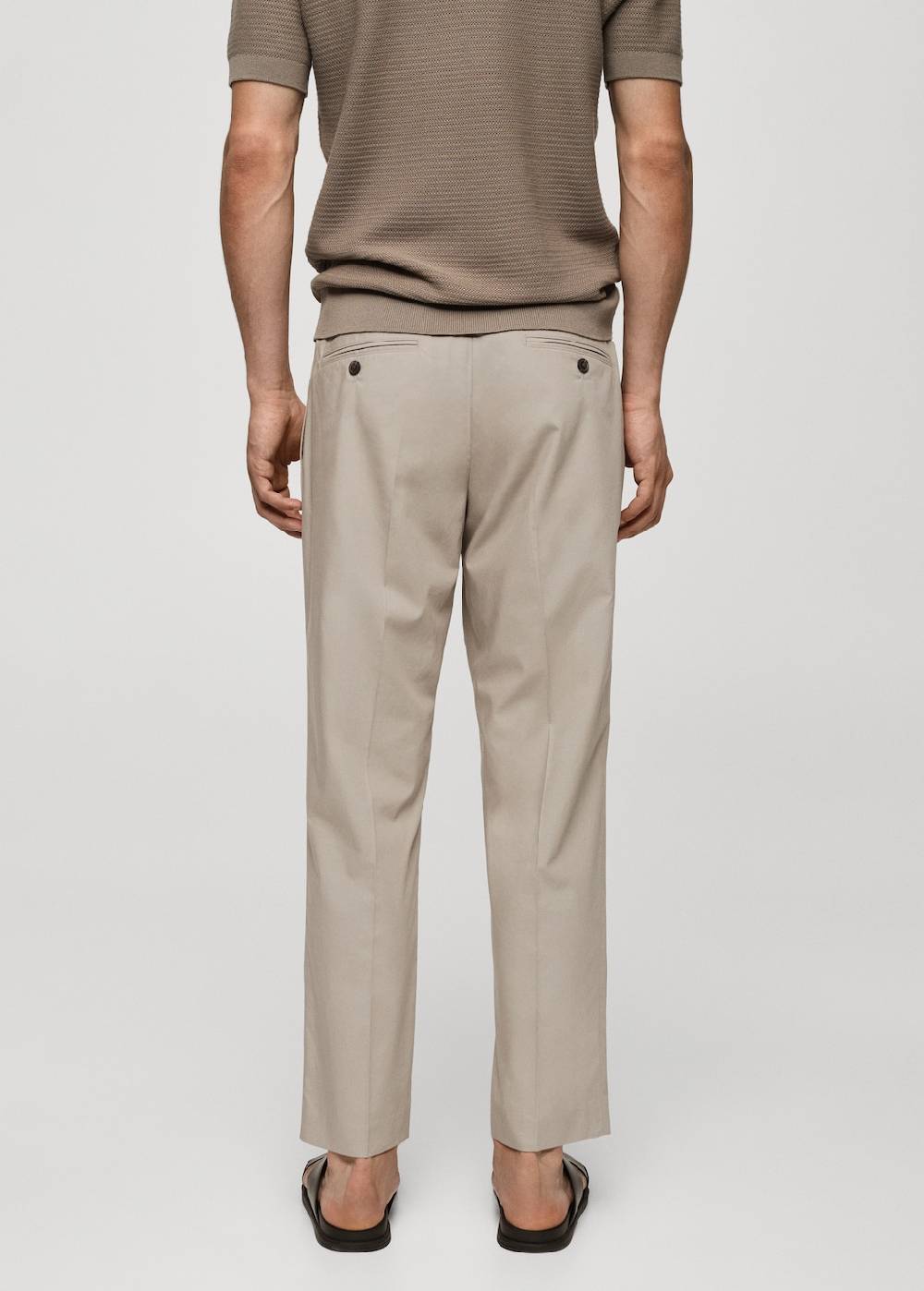 Mango Slim-Fit-Bundfaltenhose aus Lyocell Auslauf
