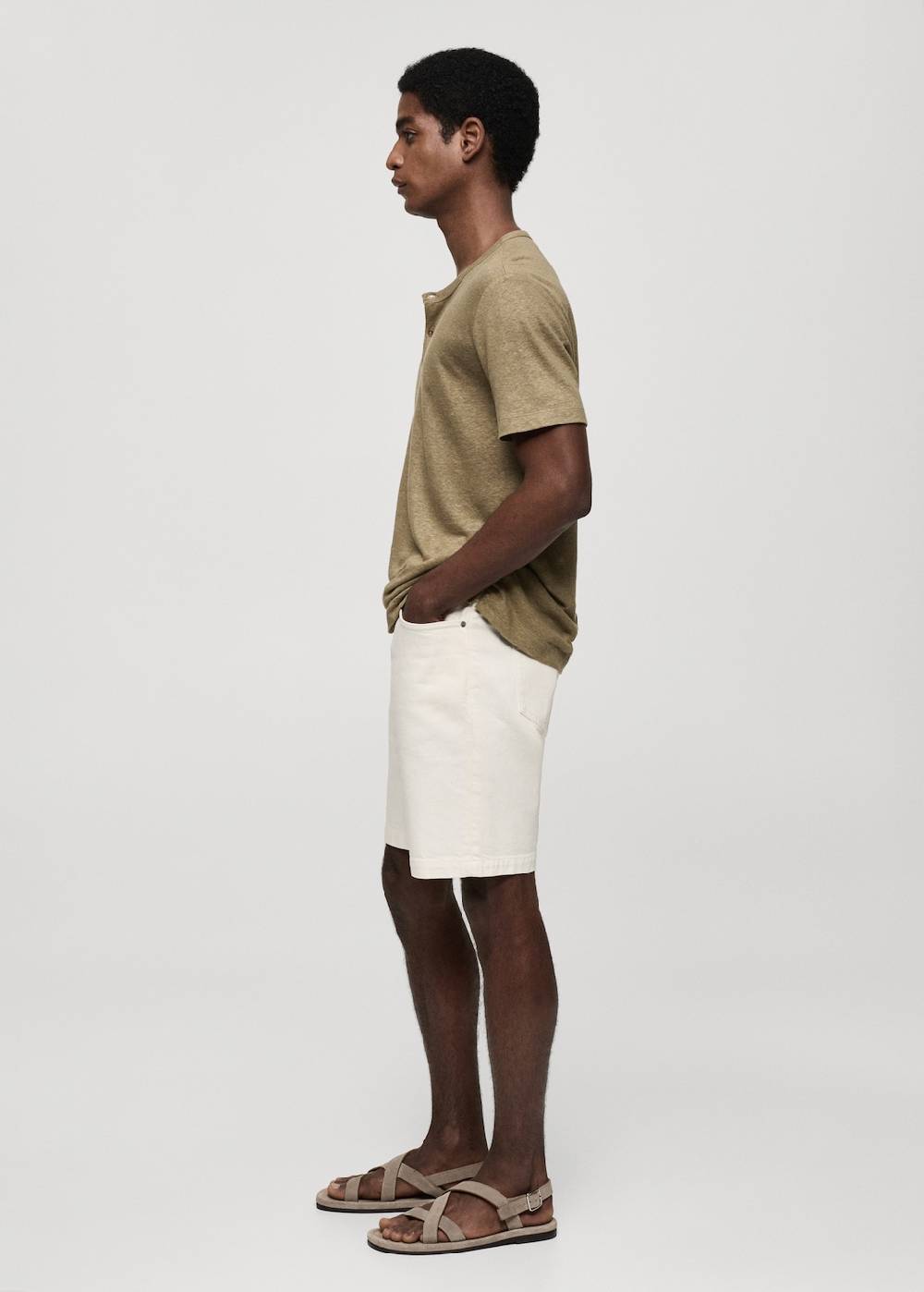 Mango Slim-Fit-T-Shirt aus Leinengemisch im Angebot