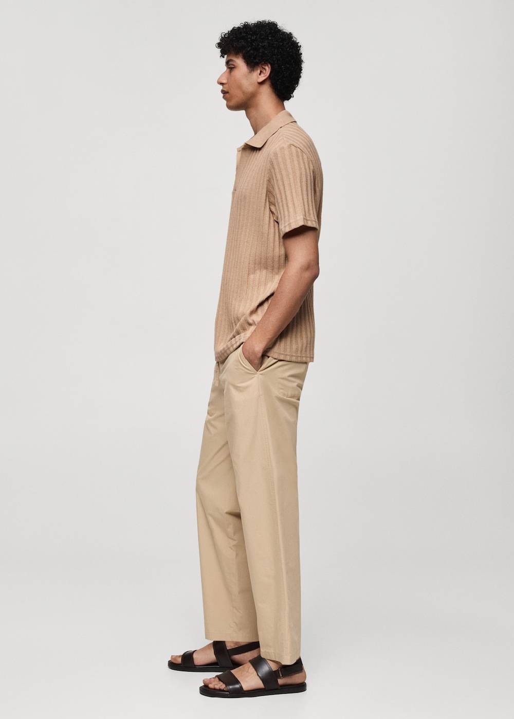 Mango Geripptes Regular-Fit-Poloshirt aus Baumwolle Kauf eins, bekomm eins gratis