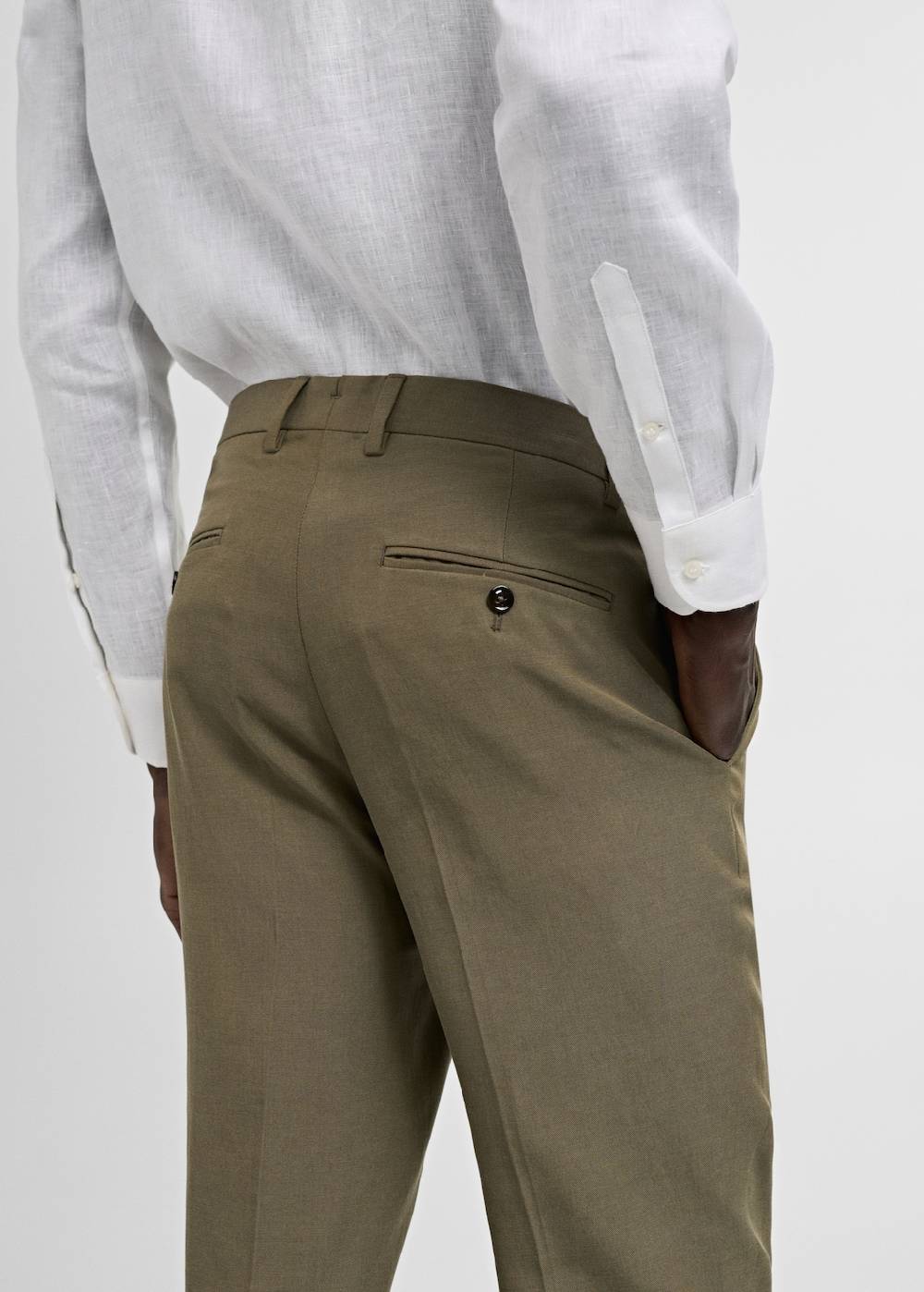 Mango Tencel™ Slim-Fit-Anzughose mit Abnähern Bis zu 50% Rabatt