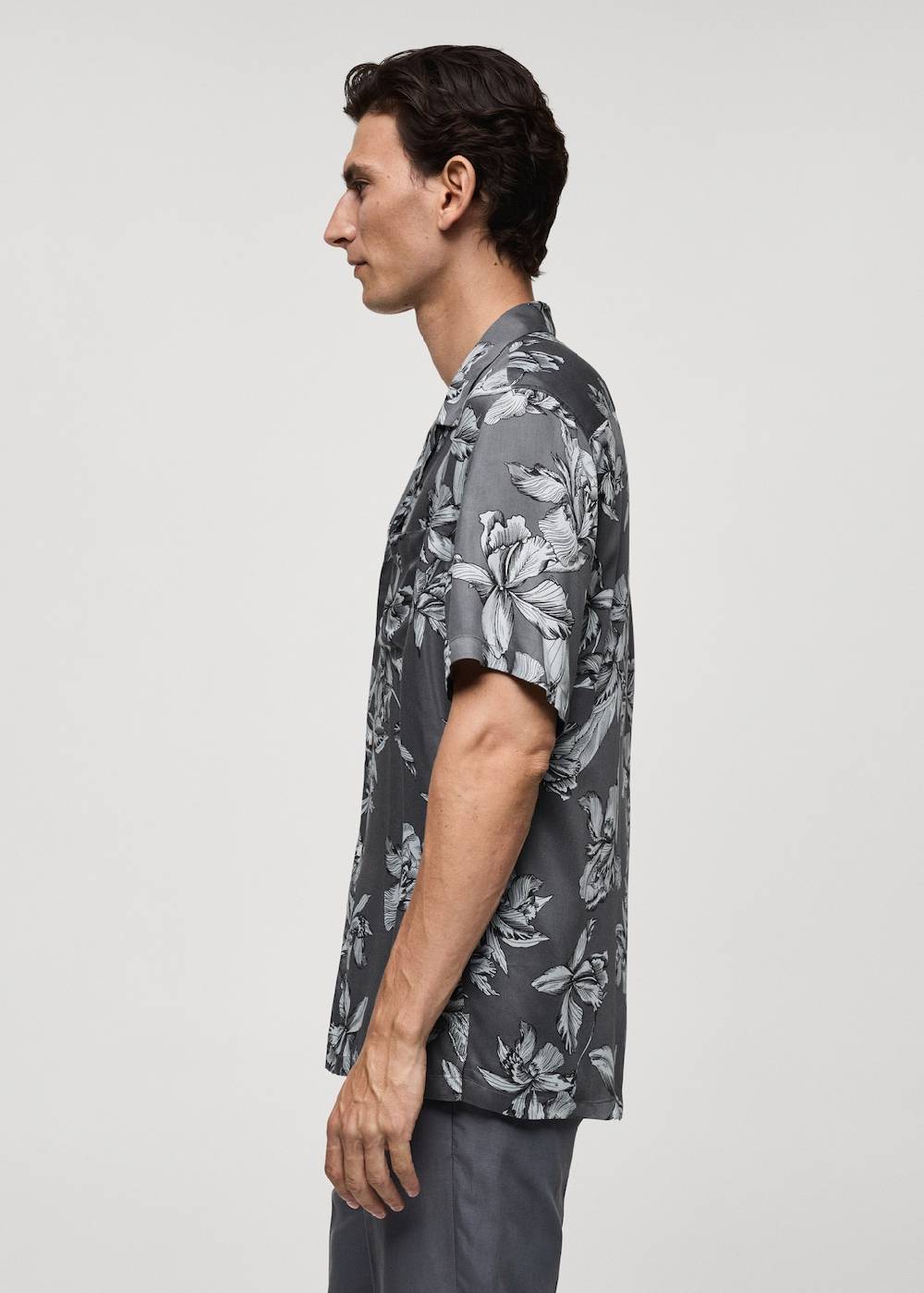 Mango Regular Fit-Hemd mit Hawaiiprint Bis zu 55% Rabatt