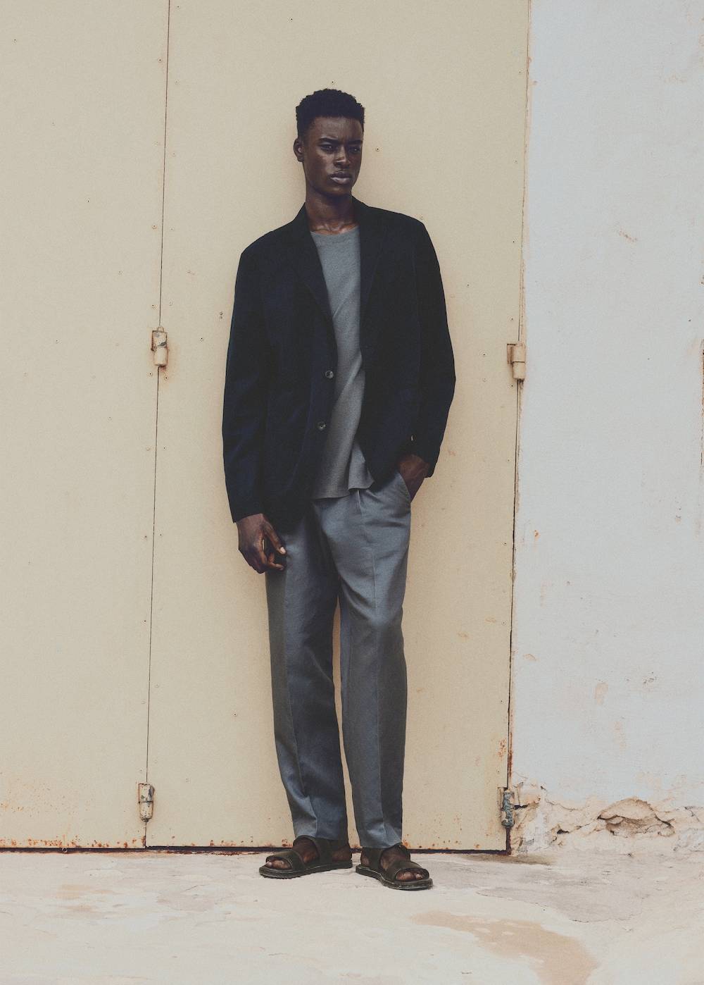Mango Slim Fit Blazer aus Leinen mit Baumwolle Angebote