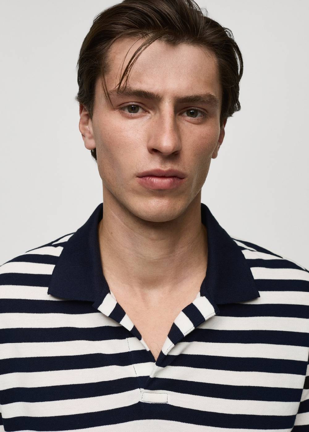 Mango Gestreiftes Regular-Fit-Poloshirt aus Baumwoll-Piqué Fabrikpreis