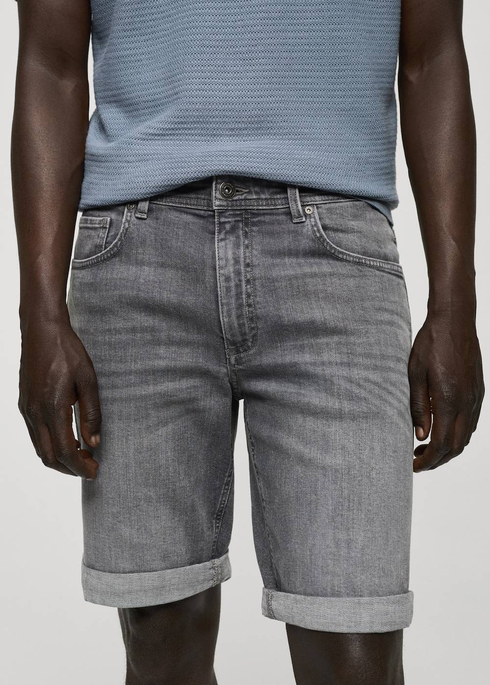 Mango Slim Fit-Jeans-Bermudashorts Cyber Monday