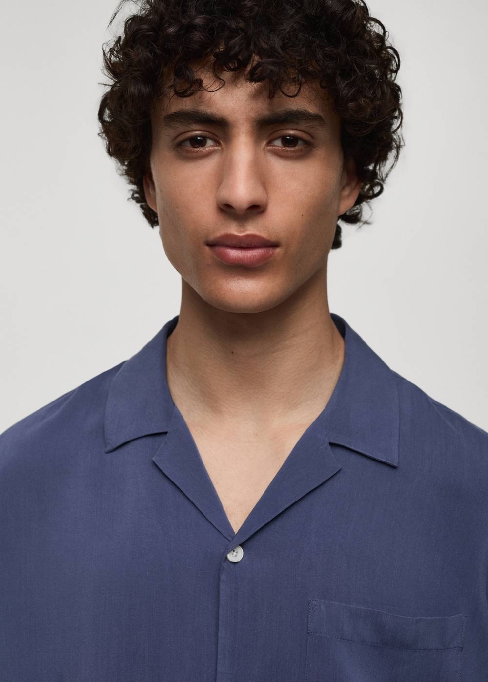 Mango Regular-Fit-Hemd aus 100 % Tencel Neueste Mode