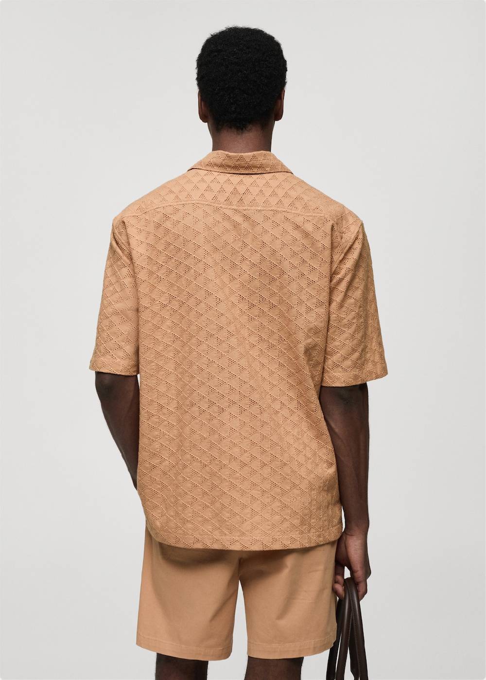 Mango Besticktes Hemd aus 100 % Baumwolle Bestseller