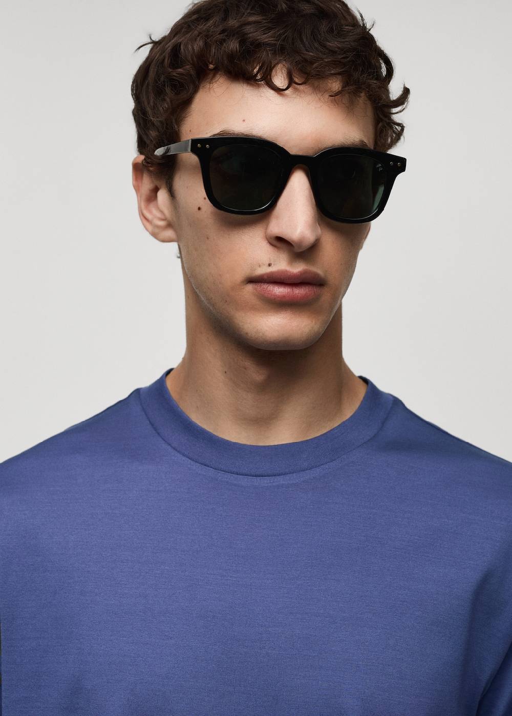 Mango Slim-Fit-T-Shirt aus 100 % Baumwolle Sonderangebote