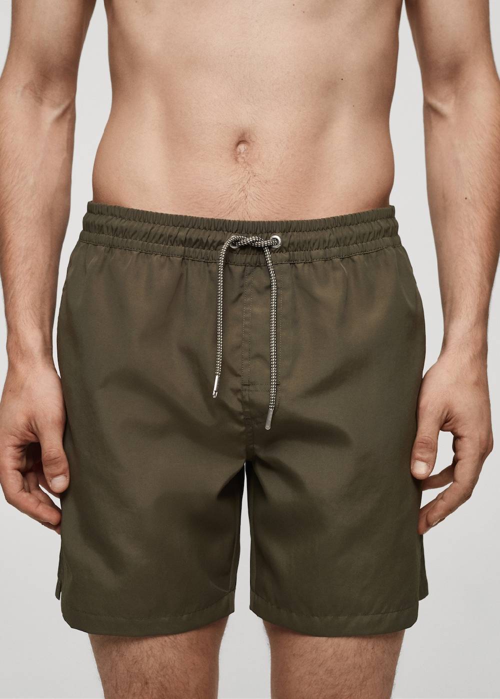 Mango Einfarbige Badeshorts mit Kordelzug Kostenloser Versand international