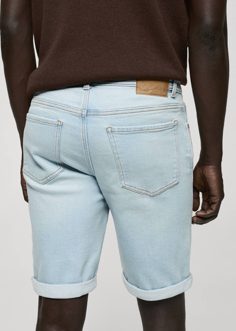 Mango Slim Fit-Jeans-Bermudashorts Im Verkauf