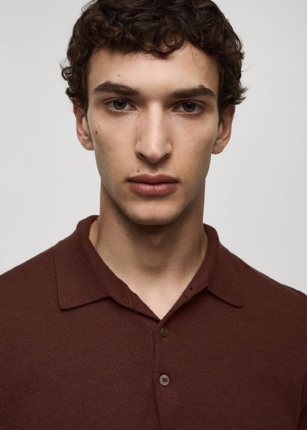 Mango Kurzärmliges Strick-Poloshirt Muttertagsangebot