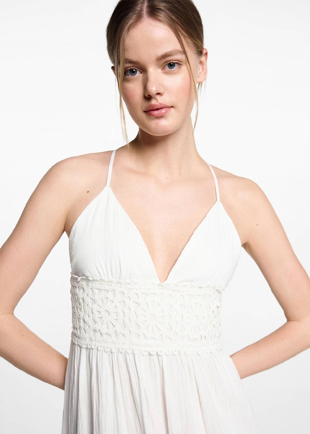 Mango Maxi-Kleid mit besticktem Volant Saisonale Angebote