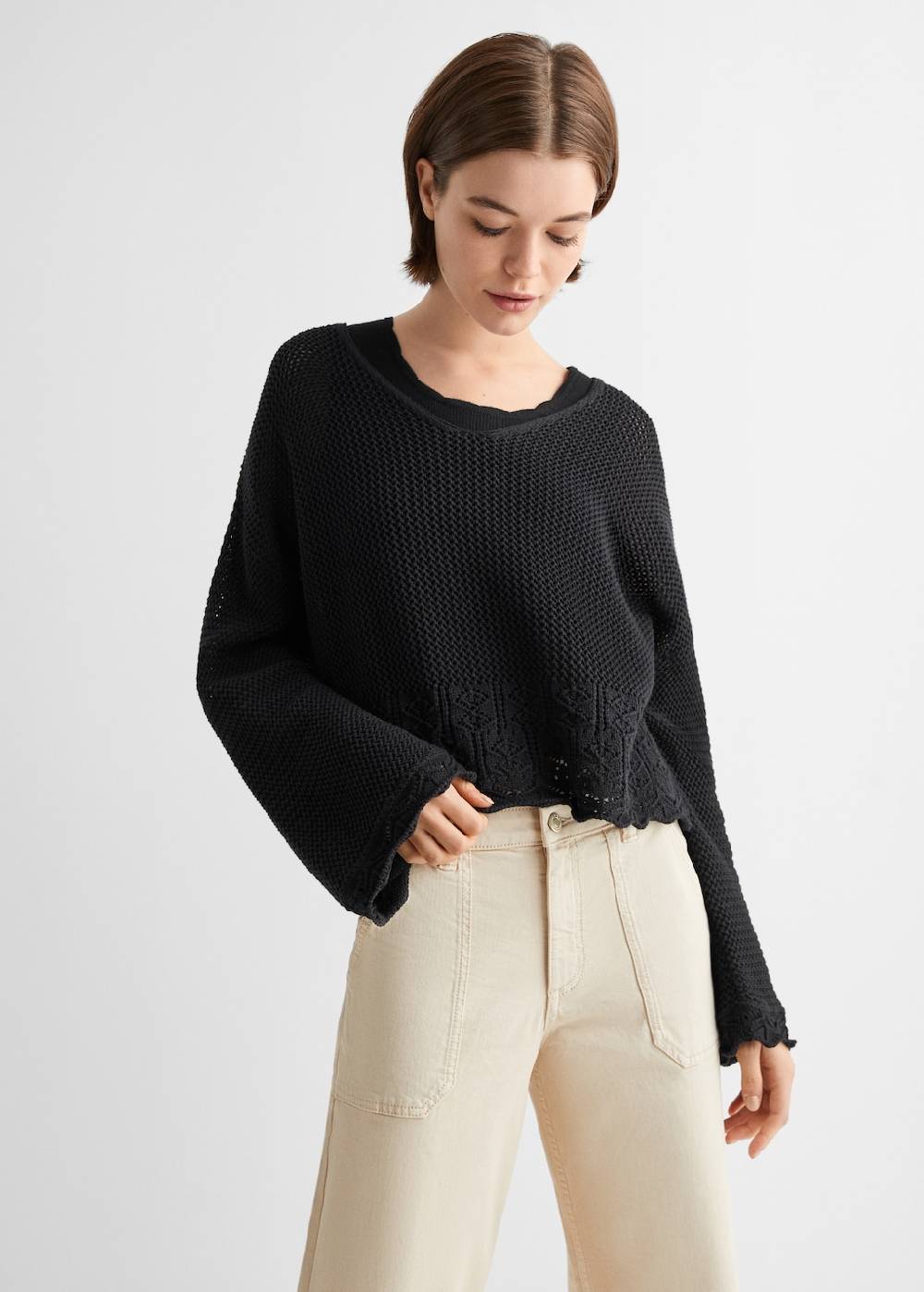 Mango Lochstrickpullover mit V-Ausschnitt Sonderangebote