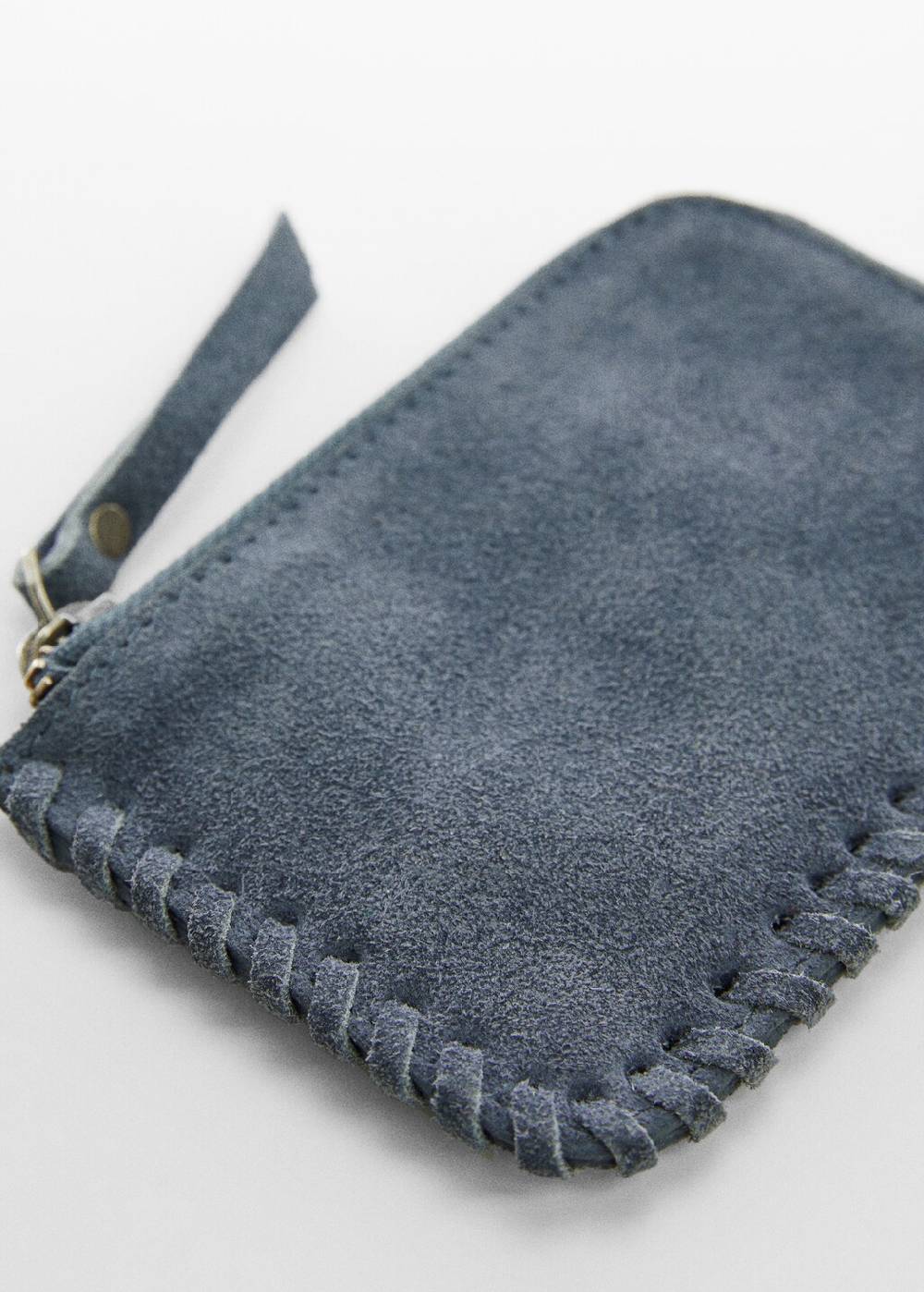 Mango Nietenverzierte Leder-Geldbörse Wochenangebot