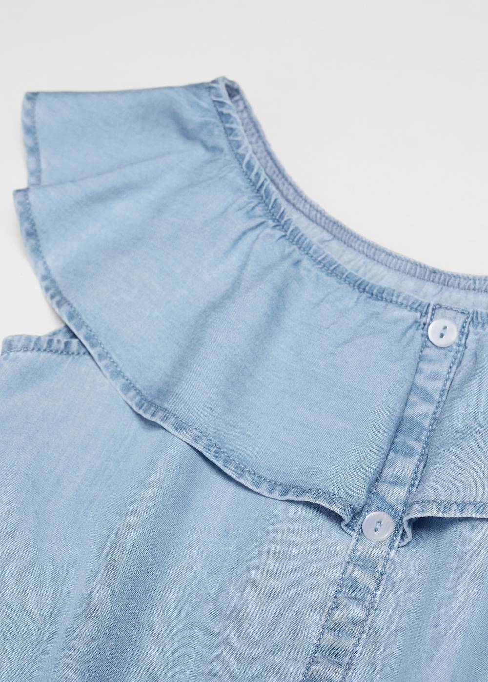 Mango Jeansbluse mit Knöpfen 50% Rabatt für begrenzte Zeit