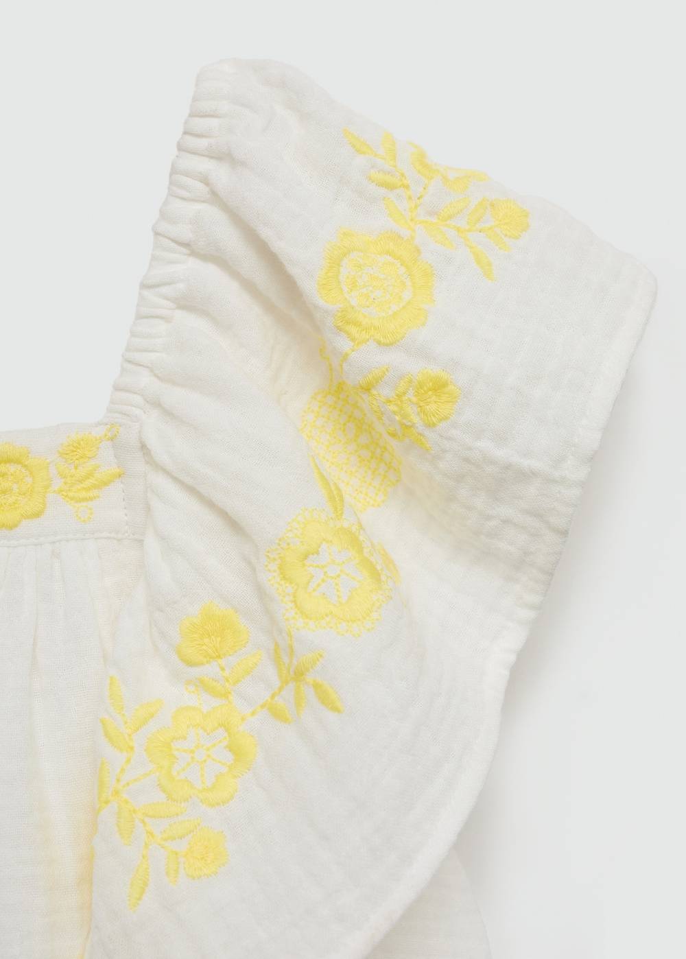 Mango Kleid mit gestickten Details 2025