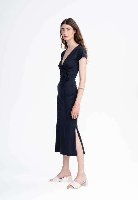 Melawear V-Neck Kleid lang SHREOSHI Bis zu 50% Rabatt