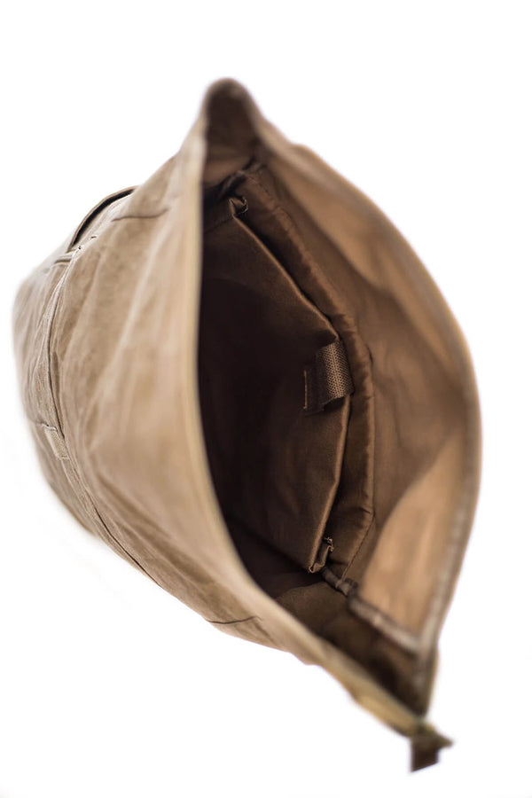 Papero PAPERO Rucksack YETI 28 L aus waschbarem Kraft Papier leicht, reißfest und wasserfest nachhaltig Hotsell