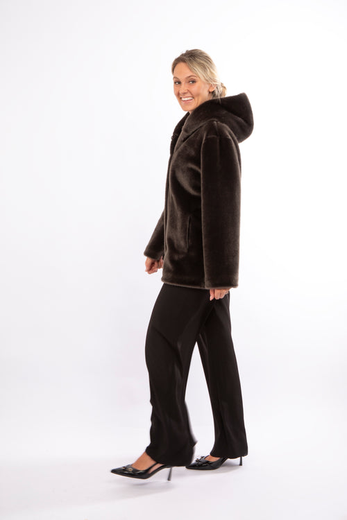 Petite M. Kunstfell Jacke in Dunkel-Oliv Riesige Rabatte