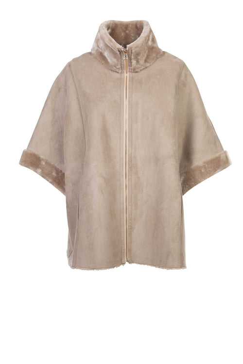 Petite M. Cape zum Wenden in Kunstlammfell Kostenloser Versand