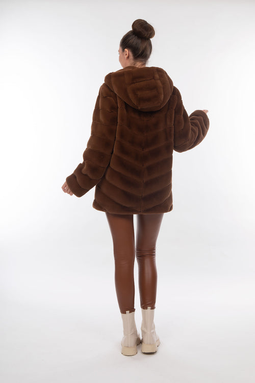 Petite M. Kunstpelz Jacke mit Reissverschluss und Kapuze Räumungsverkauf