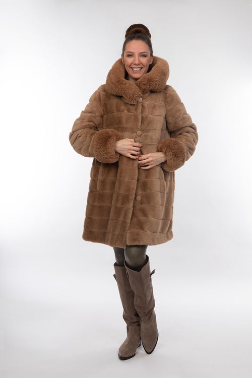 Petite M. Wendemantel mit Kapuze in Kunstfell und Microfaser, Farbe Camel Zeitbegrenzte Promotion