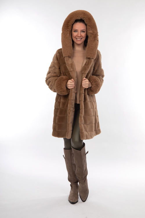 Petite M. Wendemantel mit Kapuze in Kunstfell und Microfaser, Farbe Camel Zeitbegrenzte Promotion