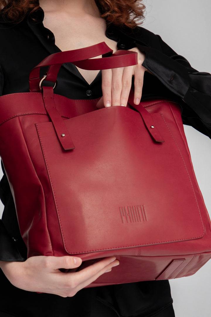 Philini Carry all Shopper in rot - Elena Begrenzt auf 3 Tage