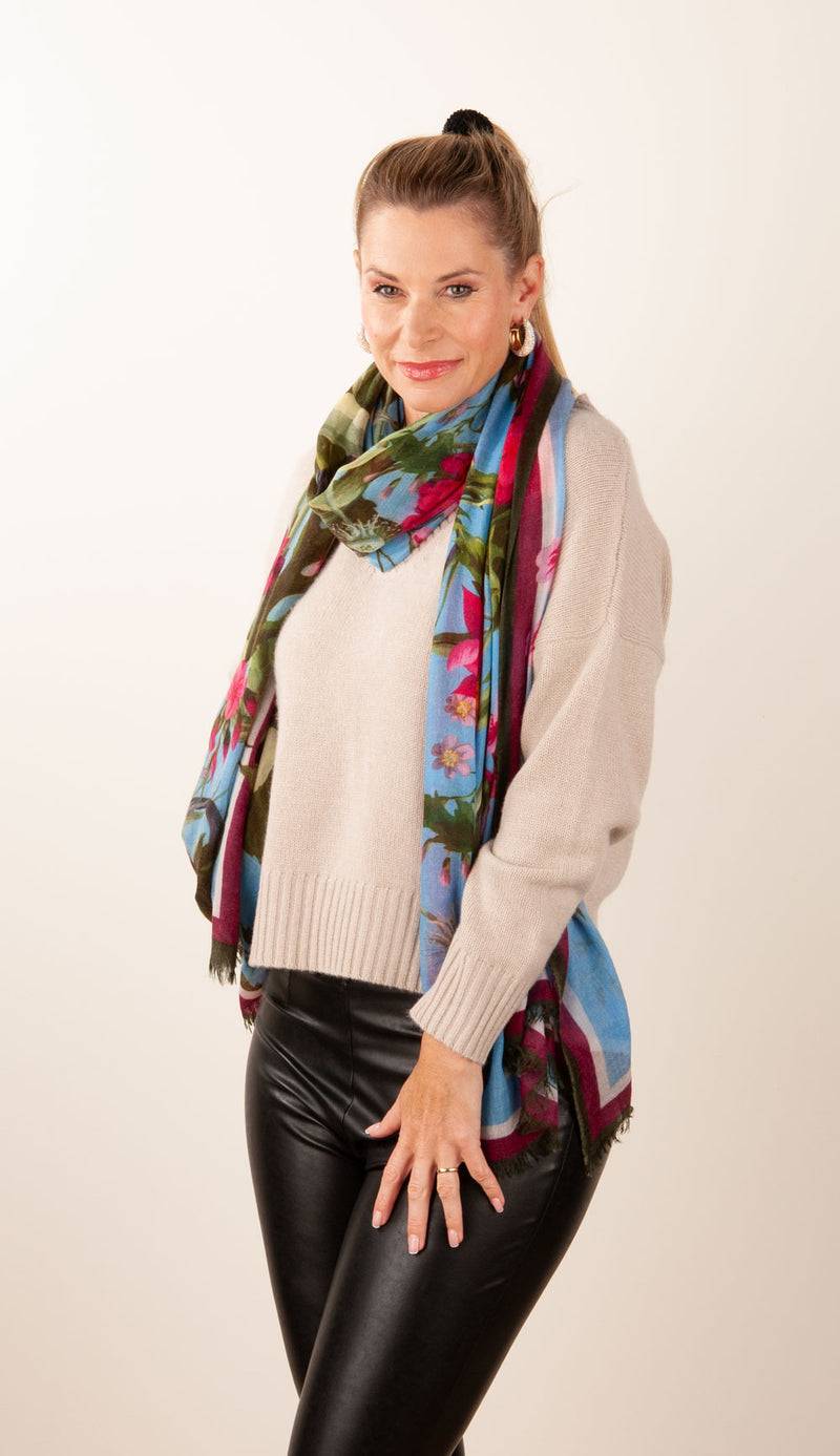 Simone Bruns Schal „Blumen & Blätter“ Blau | Multicolor Kauf eins, bekomm eins gratis
