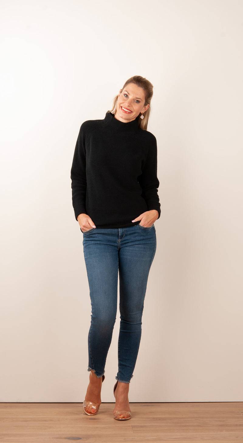 fleur Pullover Schwarz Fabrikladen