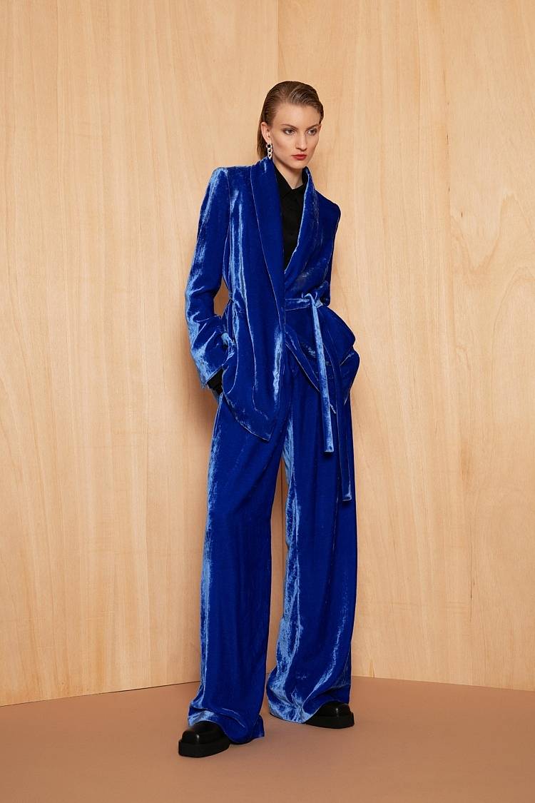 Sly 010 Samthose mit Gummibund Speichern exportieren