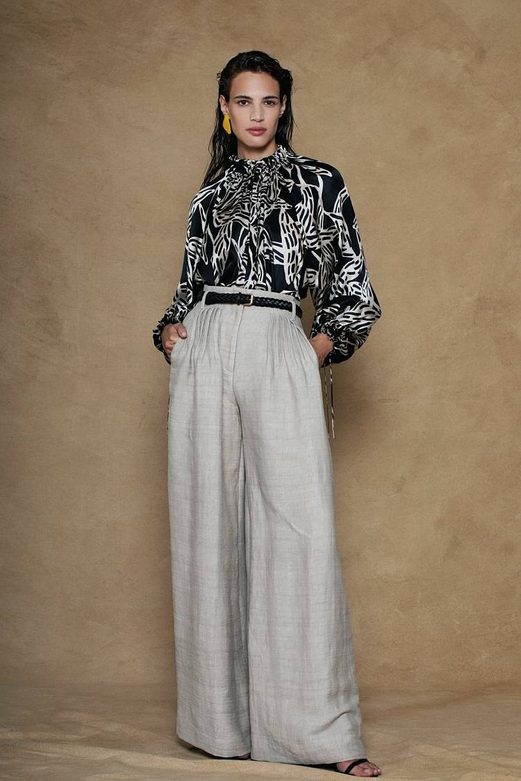 Sly 010 Seidenbluse mit gekräuseltem Kragen Muttertagsangebot