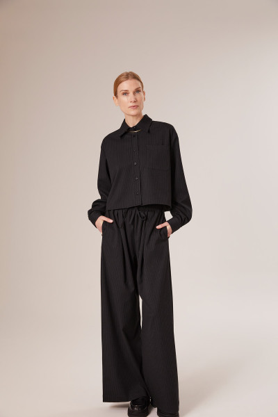 Sosue Pinstripe Blouse Black Schlussverkauf