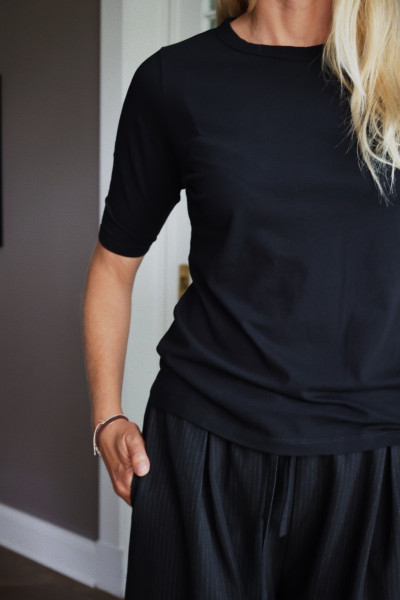 Sosue Half Sleeve Black Zeitlich begrenztes Angebot