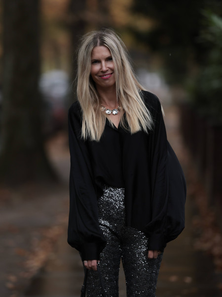 Sosue Bluse Antonia Shiny Black Versandkostenfrei