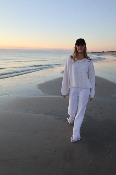 Sosue Rip Round Neck Pullover Off White Valentinstagsangebot