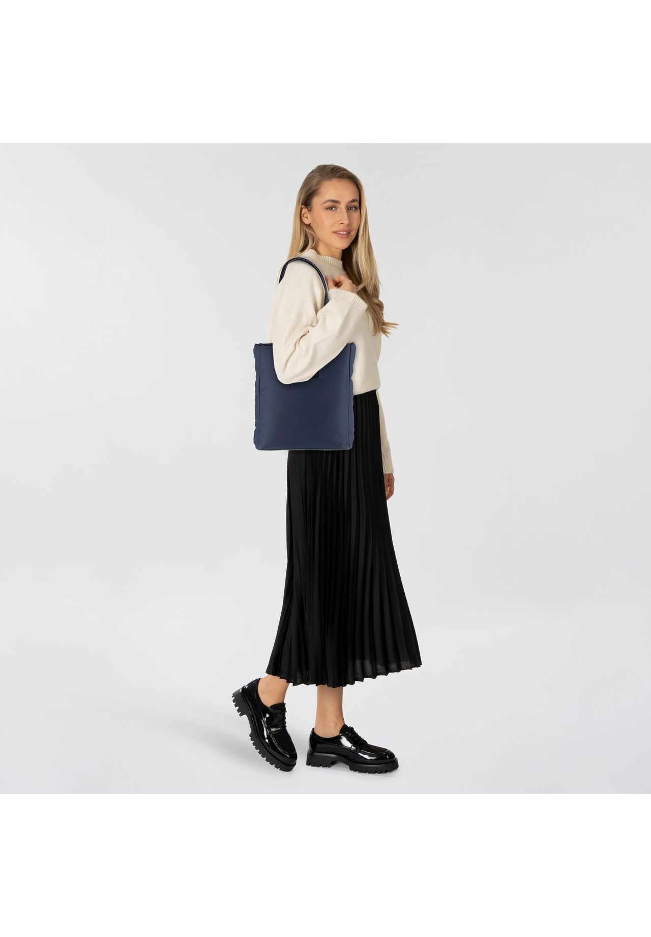 DENIM TOM TAILOR PATTI Shopper Reißverschluss Logo-Patch für Damen Räumungsverkauf