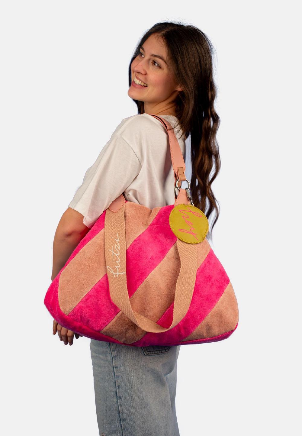 Fritzi aus Preußen Izzy Medium Limited Izzy Medium Limited Schultertasche 45 cm Bestseller