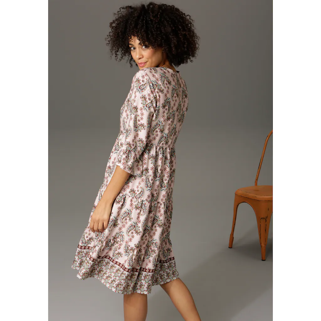 Aniston CASUAL Tunikakleid mit verspielten Paisley-Druck 2025
