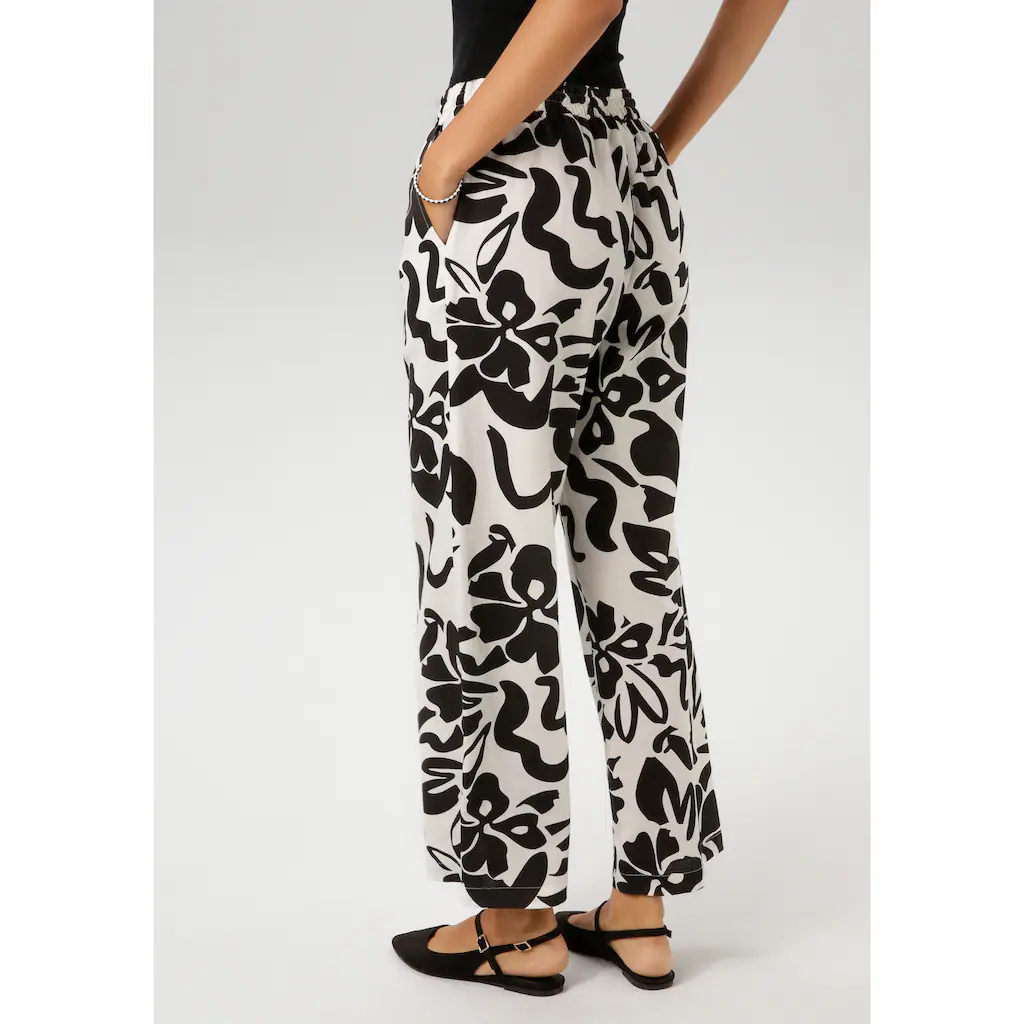 Aniston CASUAL Schlupfhose mit großflächigen Blättern bedruckt - NEUE KOLLEKTION Letzte 3 Tage