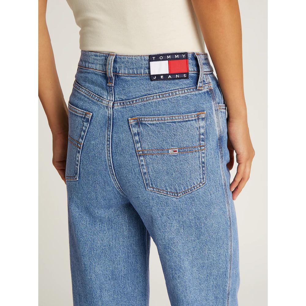 Tommy Jeans Weite Jeans »Claire High Rise« mit Logo-Badge Super Sparpreis