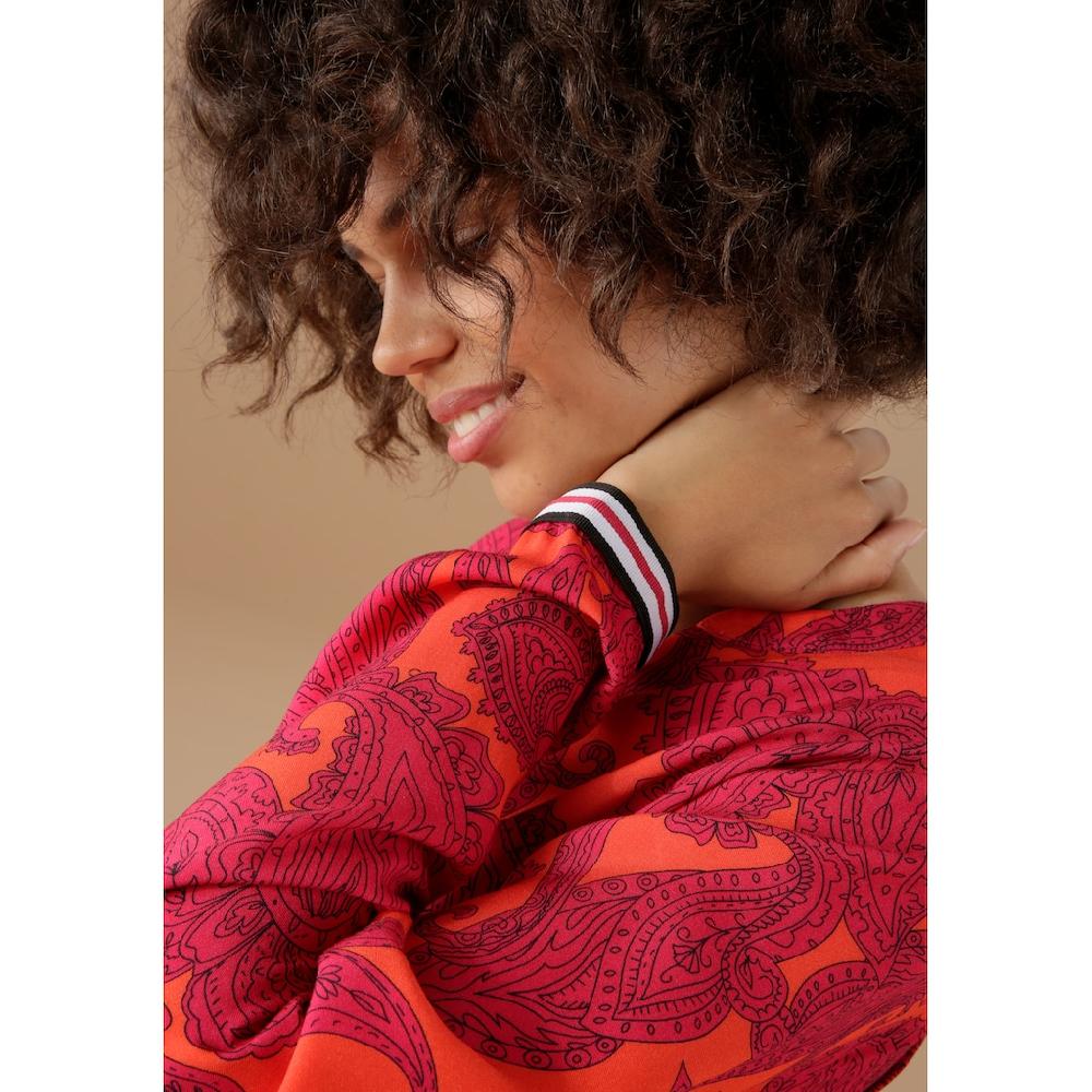Aniston CASUAL Schlupfbluse mit farbenfrohem großflächigem Ornament-Druck Begrenzt auf 3 Tage
