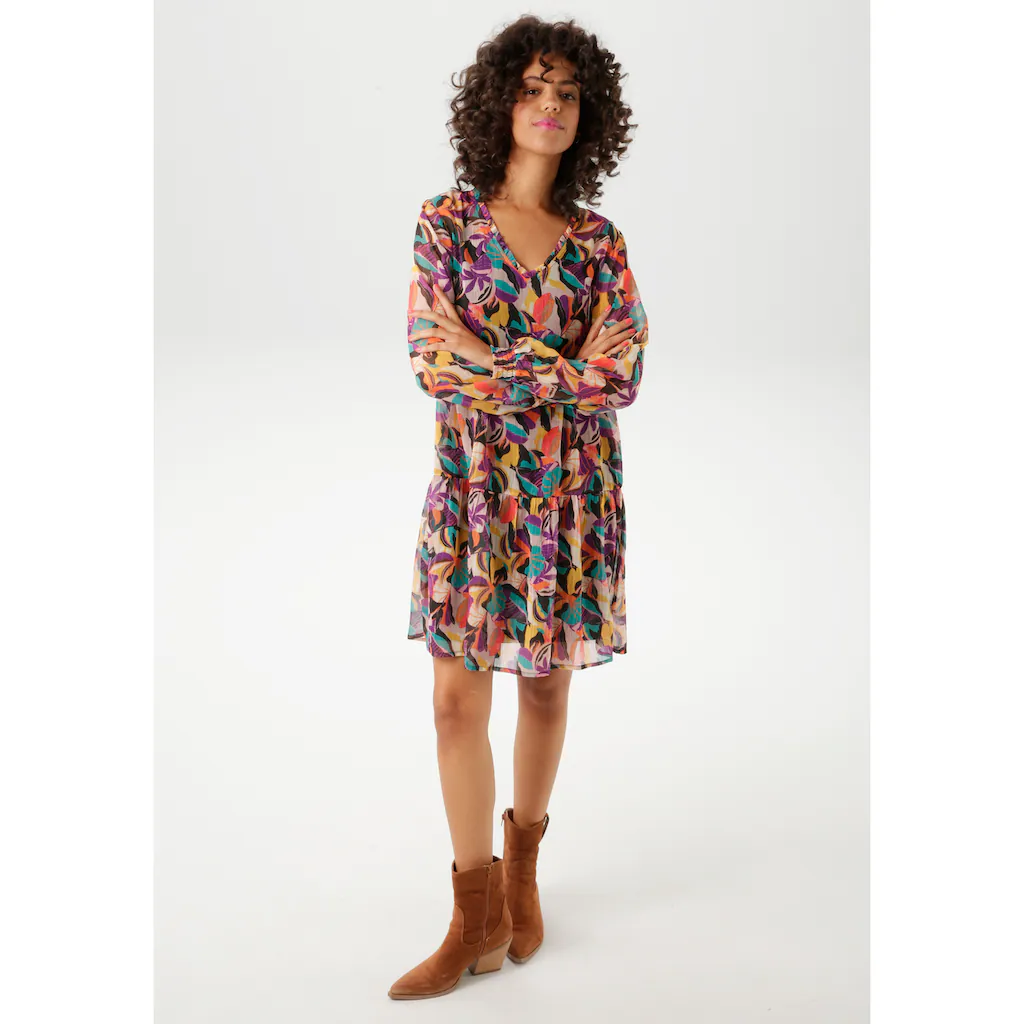 Aniston CASUAL Blusenkleid (mit Jersey-Unterkleid) mit farbenfrohen extravaganten Blättern bedruckt - NEUE KOLLEKTION Top Angebot